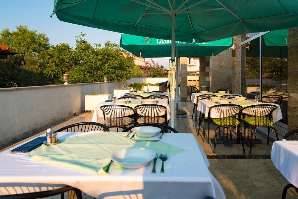 Downtown Private Rooms Mandic Supetar Dış mekan fotoğraf
