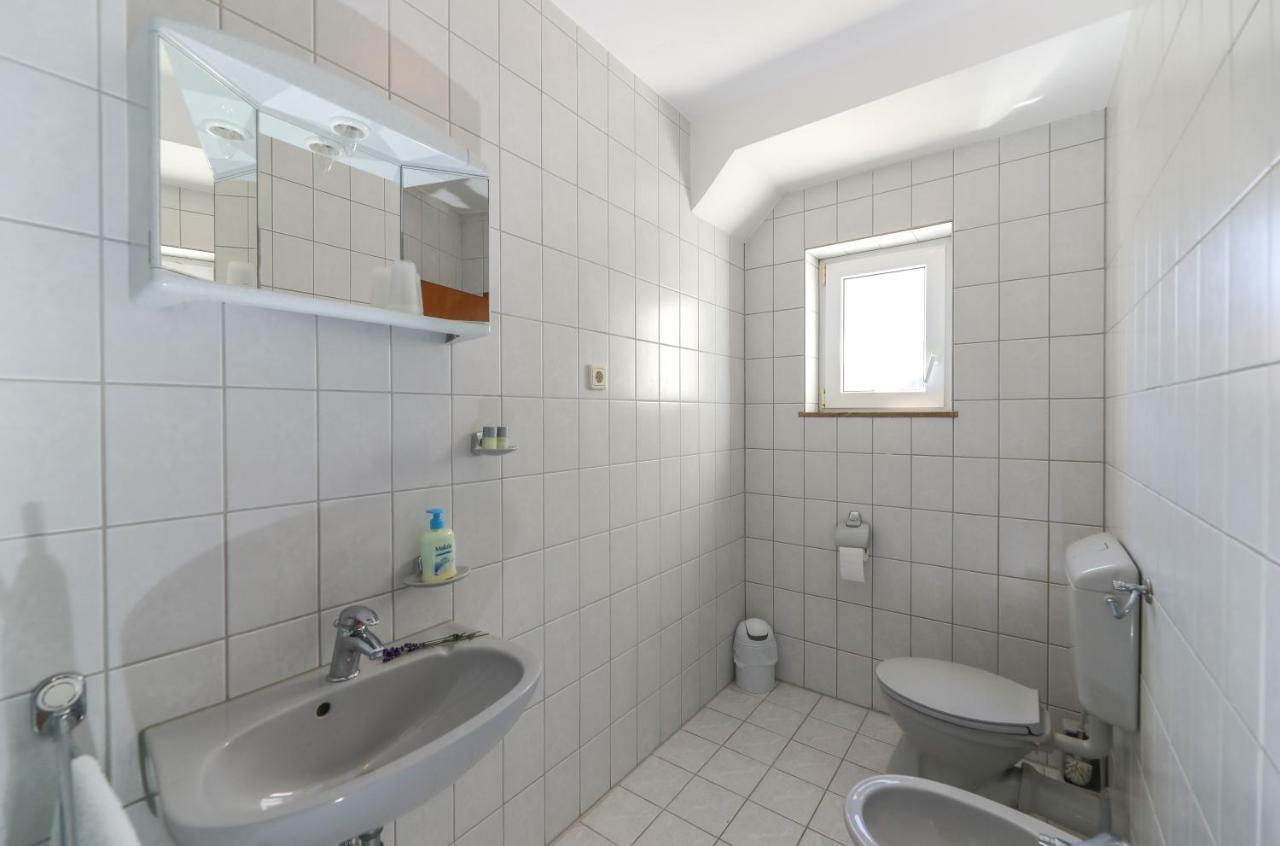 Downtown Private Rooms Mandic Supetar Dış mekan fotoğraf